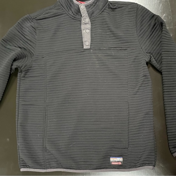 Sweatshirt with pockets. - Picture 2 of 7